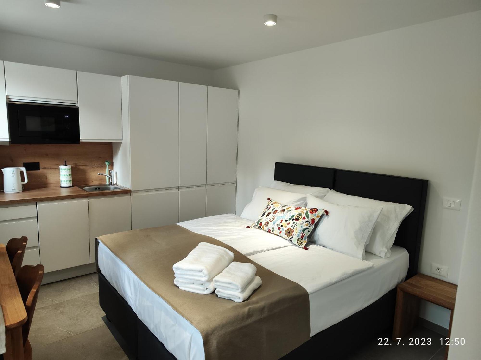 Lucka Bled Quiet Location, Free Bikes, Big Garden, Doctor Appartement Buitenkant foto