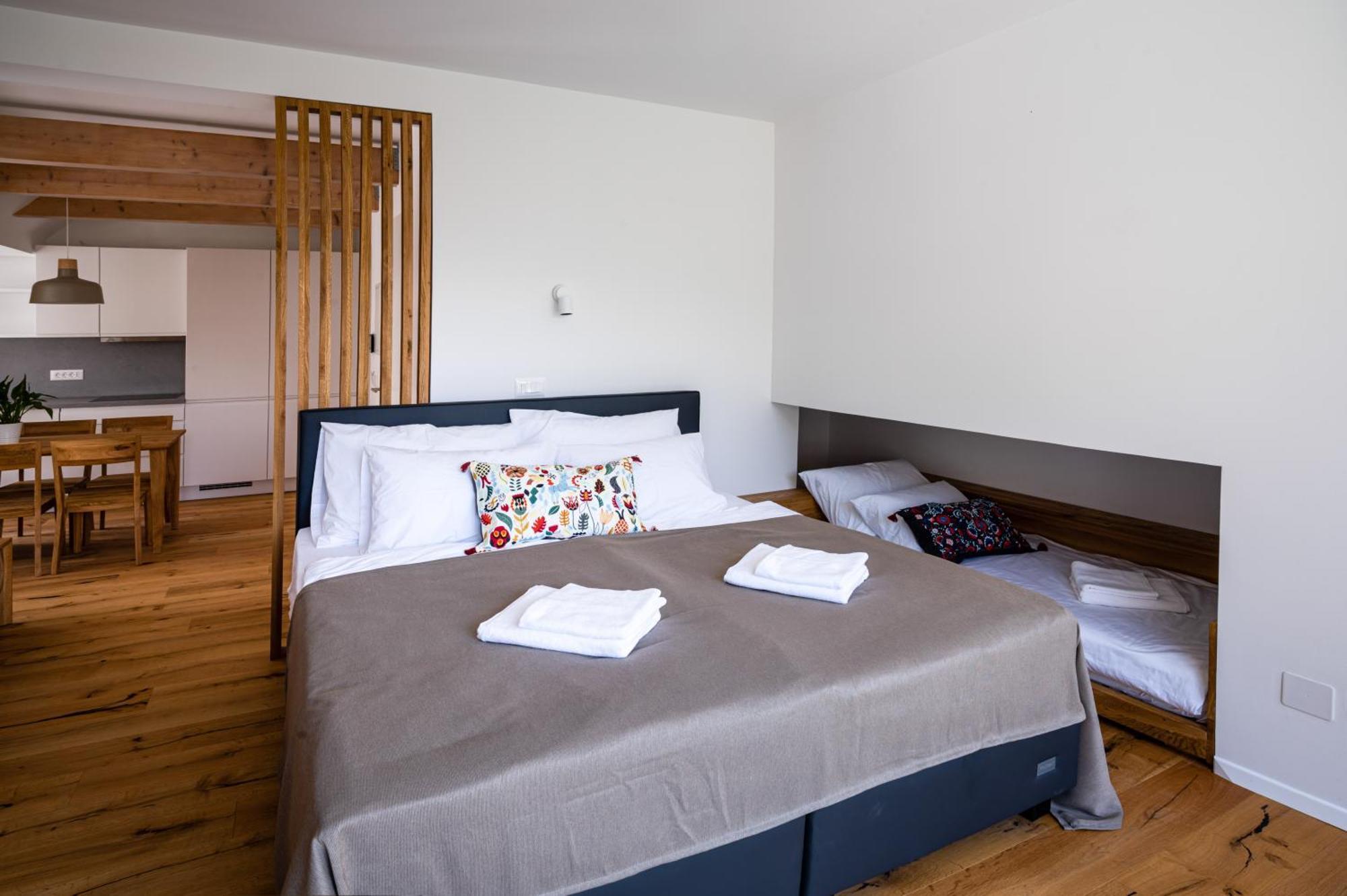 Lucka Bled Quiet Location, Free Bikes, Big Garden, Doctor Appartement Buitenkant foto