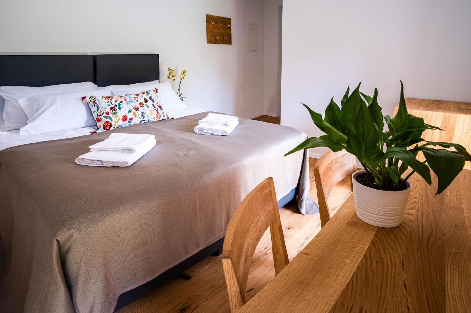 Lucka Bled Quiet Location, Free Bikes, Big Garden, Doctor Appartement Buitenkant foto
