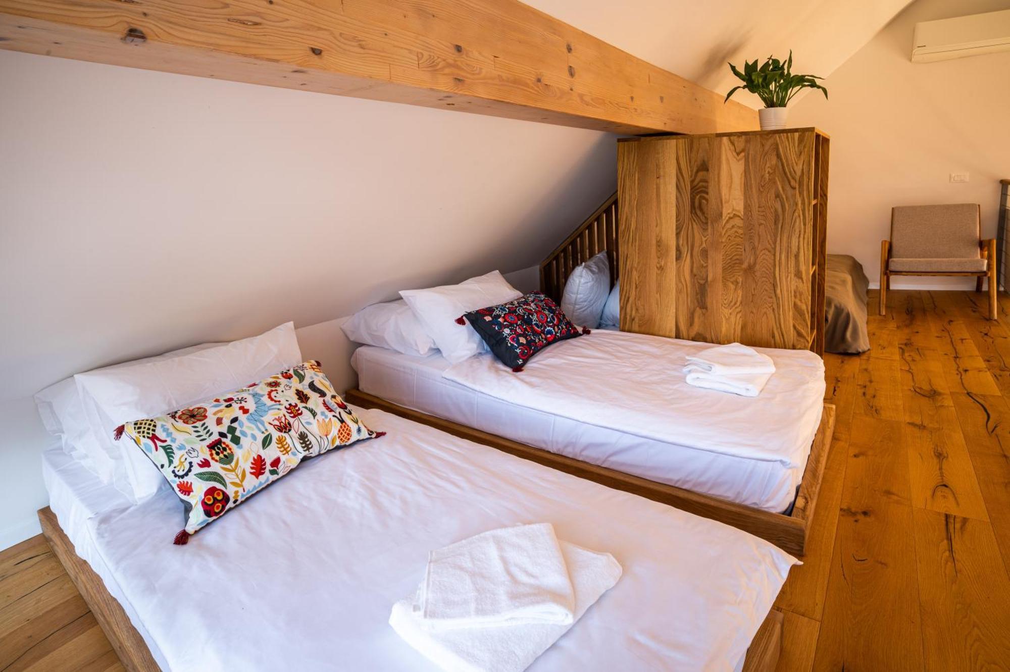 Lucka Bled Quiet Location, Free Bikes, Big Garden, Doctor Appartement Buitenkant foto